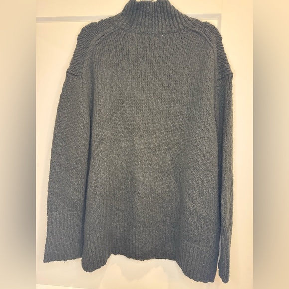 Vince Turtleneck Wool Blend Sweater Green Size L Chunky Knit Side Slits - Picture 4 of 8